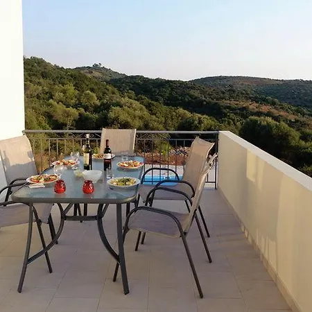 Beautiful Villa In Akritochori Greece With Swimming Pool 别墅 *