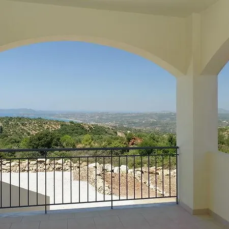 Beautiful Villa In Akritochori Greece With Swimming Pool 菲尼孔塔