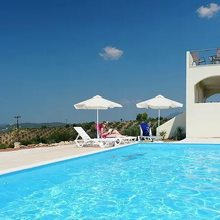 Beautiful Villa In Akritochori Greece With Swimming Pool Finikounta